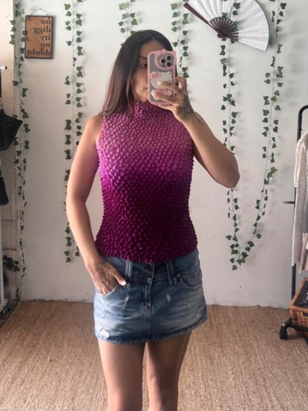Vintage Y2K pink ombré popcorn textured mock neck tank one size